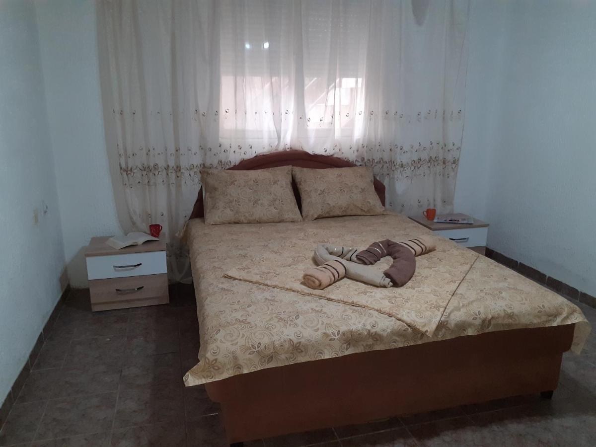 Studio-Apartman Milena 2 Podgorica Luaran gambar